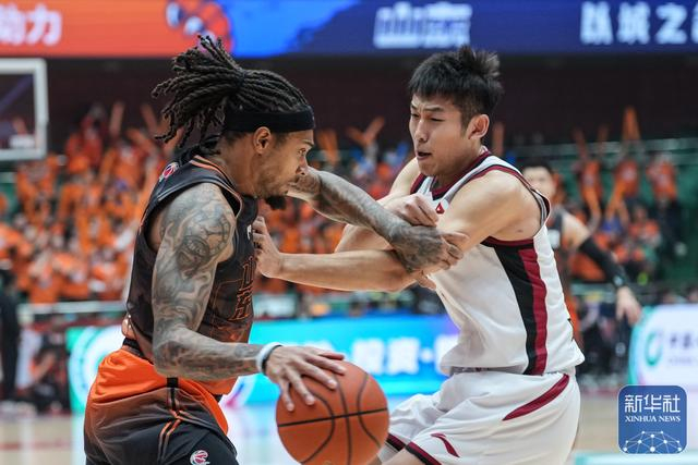 浙江稠州金租客场96-83力克山东高速