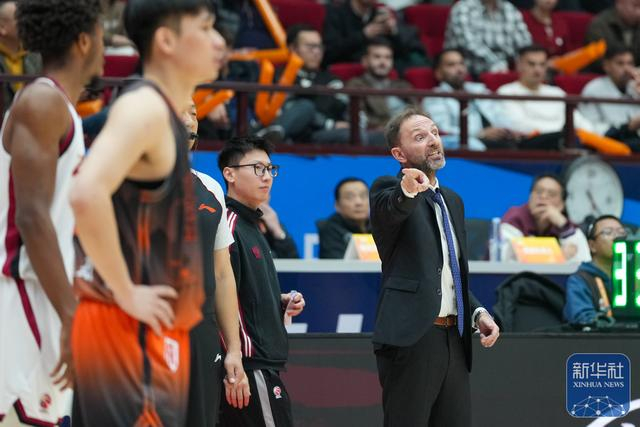 浙江稠州金租客场96-83力克山东高速