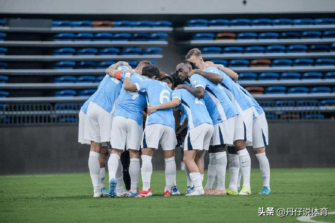 重庆铜梁龙力克深圳新鹏城登顶积分榜